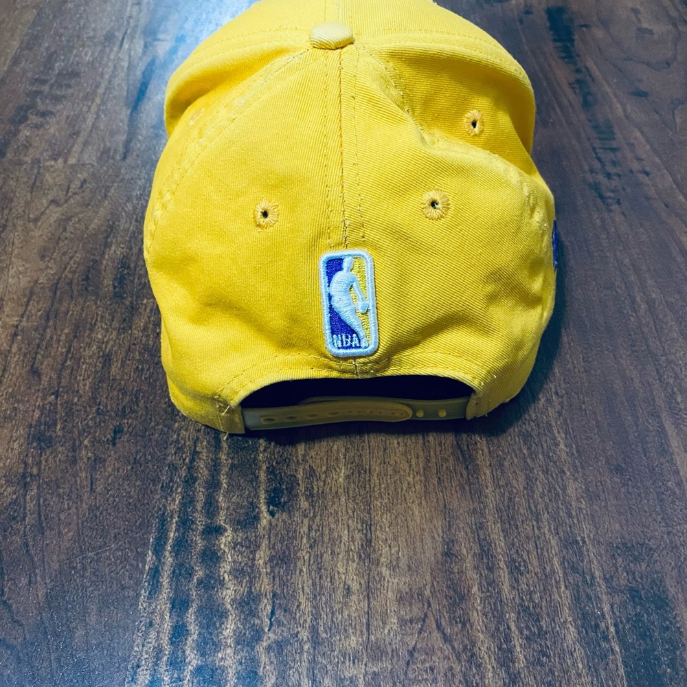 Hat - Picture 3 of 4